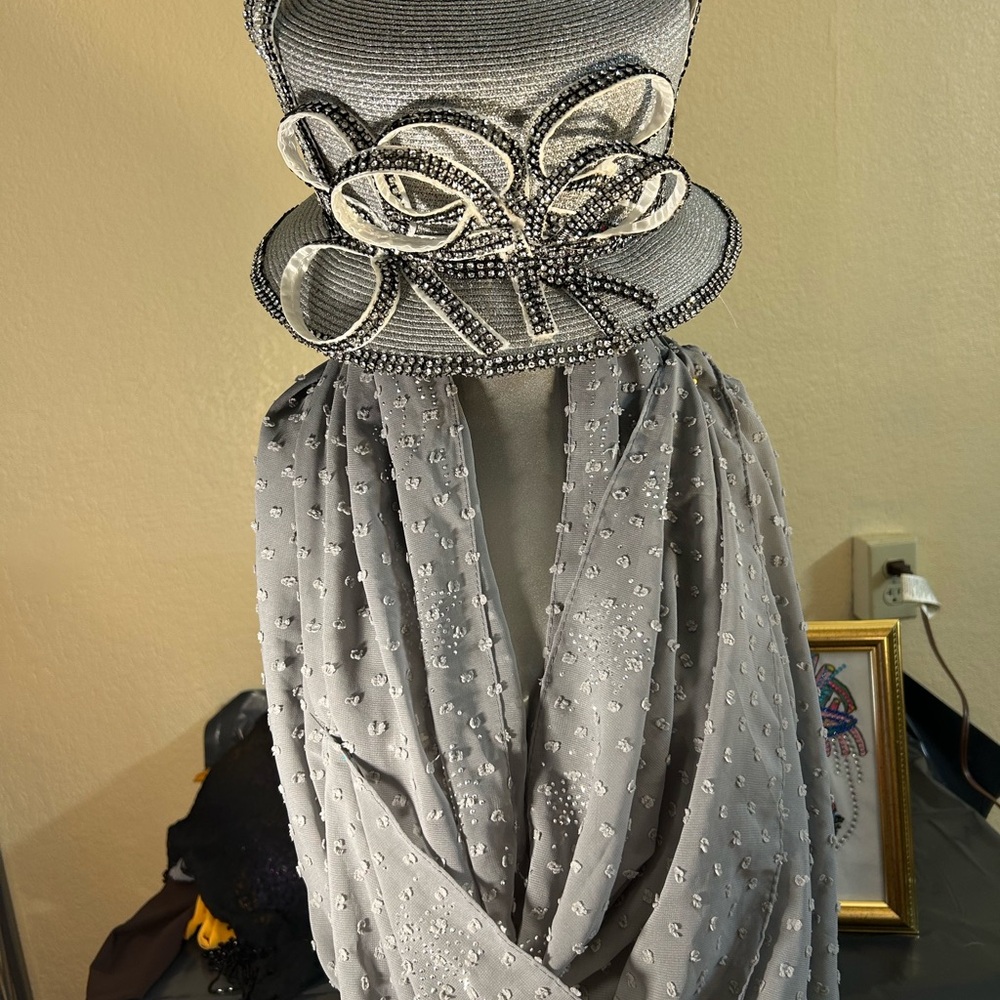 Elegant Gray Beaded Scarf